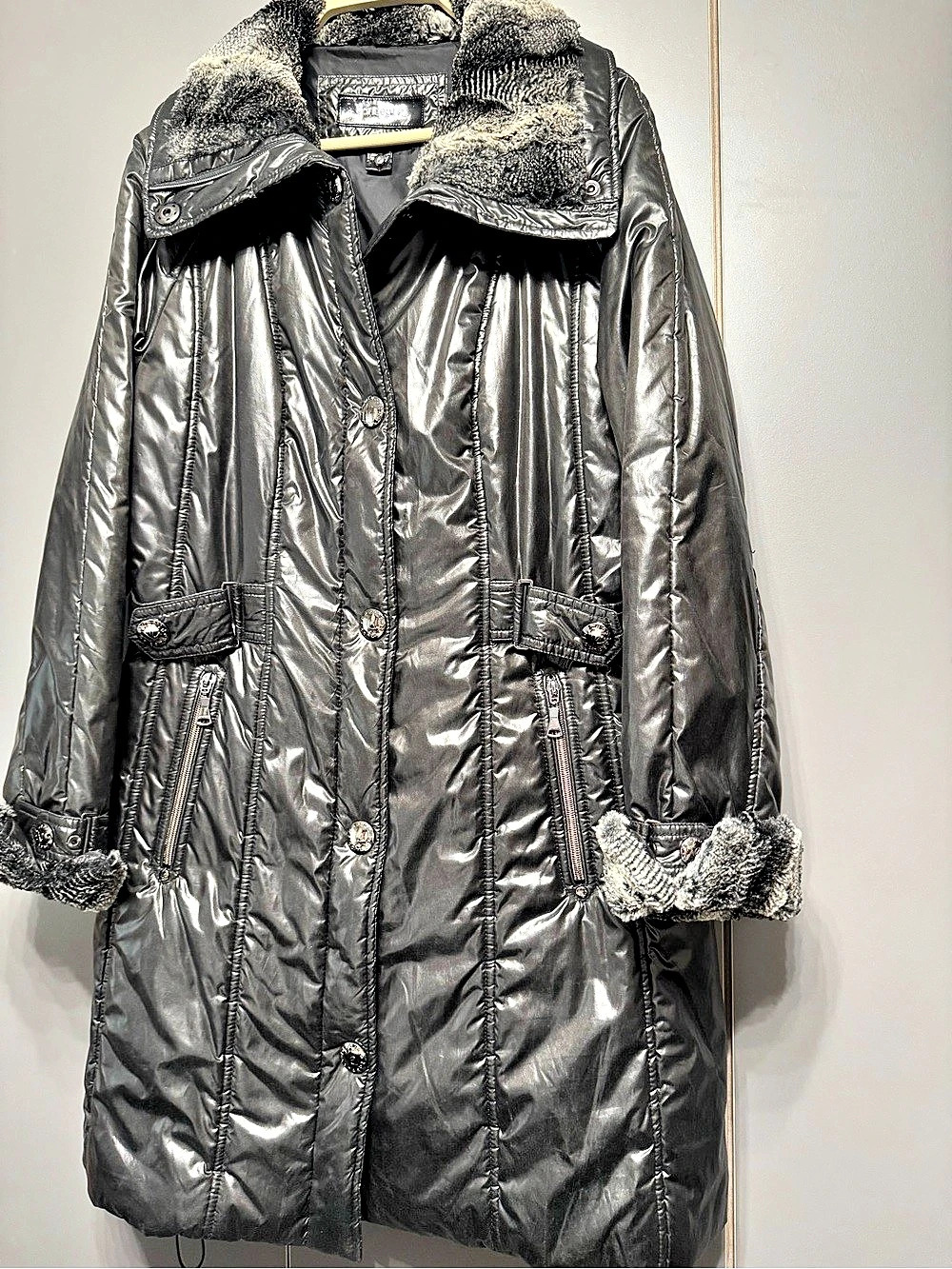 Concept K Faux Fur Trim Puffer Coat in Gray Size Medium